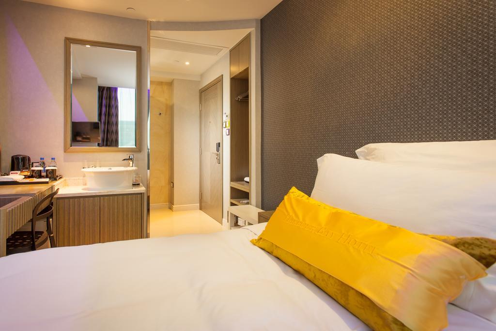 Harbour Bay Hotel Hong Kong Exterior foto